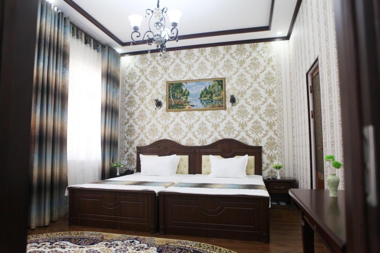 Hotel Naxshab Qarshi Buitenkant foto