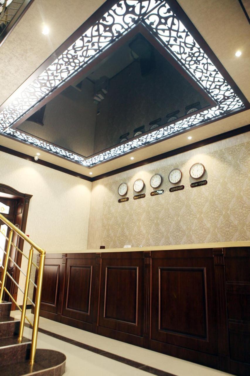 Hotel Naxshab Qarshi Buitenkant foto
